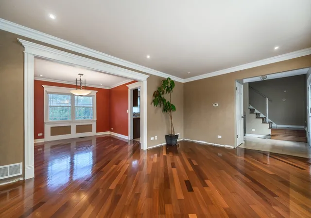 Photo 4 of Single family home for sale at 737 Brian Ave, Schaumburg, IL 60194 | MLS# 12768702 | Listing updated on 2026-10-02