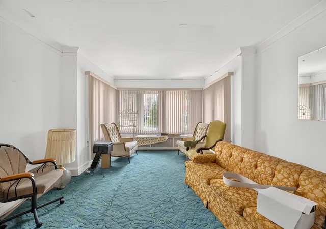 Listing Photo 4 - Condo for sale in building located at 7817 S Euclid Ave, Chicago, IL 60649