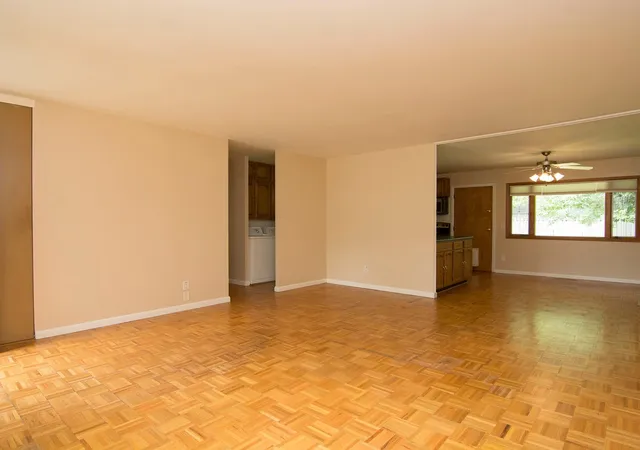 Photo 3 of Single family home for sale at 1406 Eastern Dr, Urbana, IL 61801 | MLS# 12768716 | Listing updated on 2026-10-05
