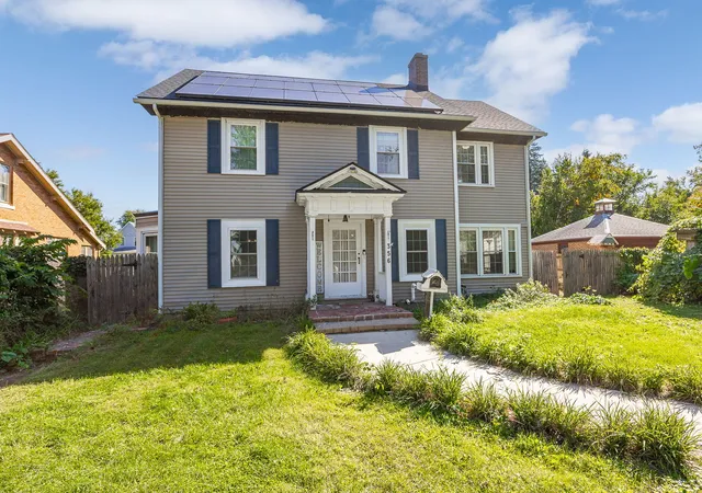 Single family home for sale at 356 N William St, Joliet, IL 60435 | MLS# 12768719