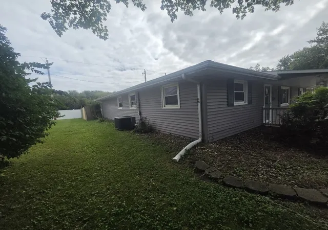 Photo 3 of Single family home for sale at 2417 12th Street, Silvis, IL 61282 | MLS# 12768721 | Listing updated on 2026-10-06