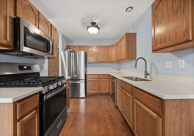 Photo 3 of Townhouse for sale at 1134 Rose Dr, Sycamore, IL 60178 | MLS# 12768725 | Listing updated on 2026-10-07