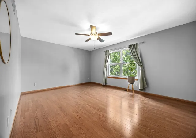 Photo 4 of Townhouse for sale at 1134 Rose Dr, Sycamore, IL 60178 | MLS# 12768725 | Listing updated on 2026-10-07