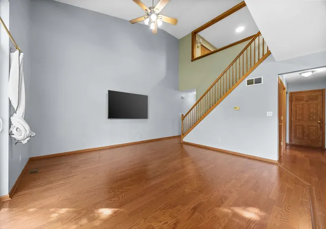 Photo 3 of Townhouse for sale at 1134 Rose Dr, Sycamore, IL 60178 | MLS# 12768725 | Listing updated on 2026-10-07
