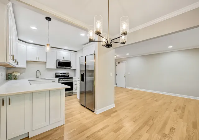 Photo 4 of Condo for sale at 6262 Trinity Dr #1B, Lisle, IL 60532 | MLS# 12768757 | Listing updated on 2026-09-25