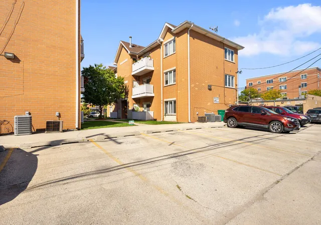 Photo 17 of Condo for sale at 2845 N Harlem Ave #1E, Chicago, IL 60707 | MLS# 12768788 | Listing updated on 2026-10-09