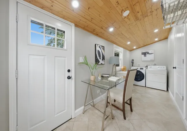 Photo 3 of Single family home for sale at 104 N Kinzie St, Thornton, IL 60476 | MLS# 12768791 | Listing updated on 2026-09-29