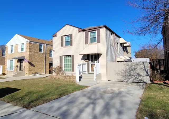 Photo 1 of Single family home for sale at 7432 W Gregory St, Chicago, IL 60656 | MLS# 12768798 | Listing updated on 2026-10-08