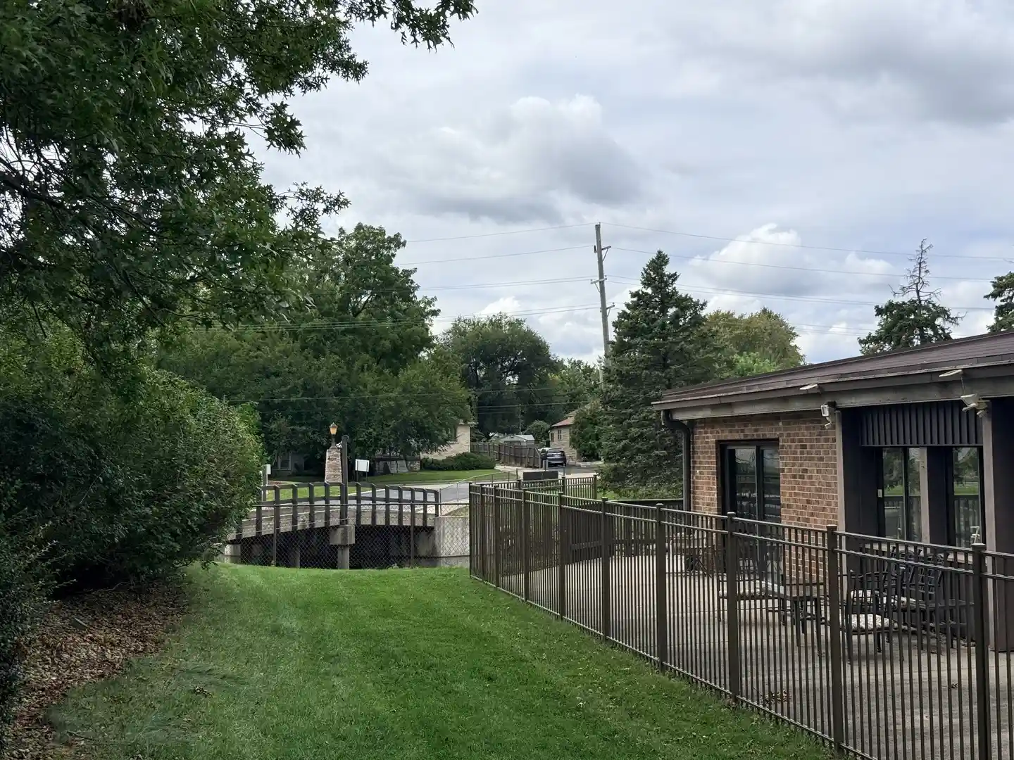 Listing Photo 31 - Condo for sale in 1420 Woodbridge Ave located at 1420 Woodbridge Ave, Joliet, IL 60436 - Unit #1A