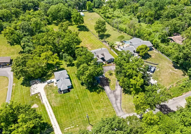 Photo 3 of Single family home for sale at 11s056 Madison St, Hinsdale, IL 60521 | MLS# 12768829 | Listing updated on 2026-09-25