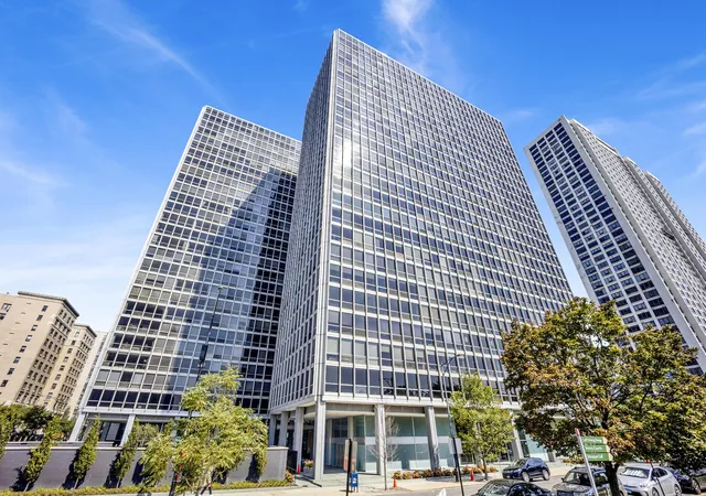 Condo for sale at 340 W Diversey Pkwy #918, Chicago, IL 60657 | MLS# 12768847
