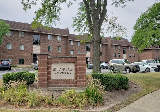 Photo 1 of Condo for sale at 211 E Janata Ave #3B, Lombard, IL 60148 | MLS# 12768854 | Listing updated on 2026-09-24