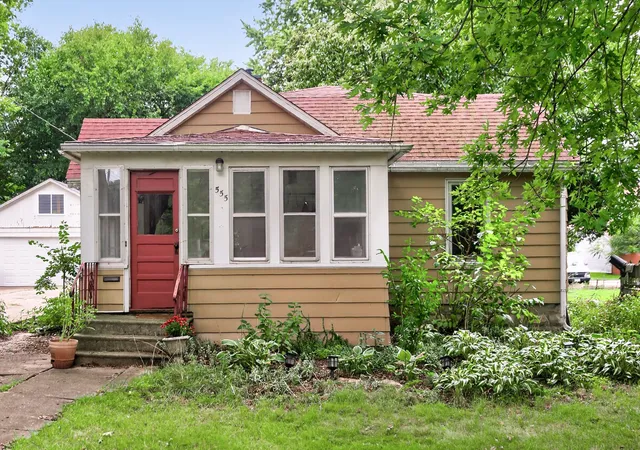 Photo 1 of Single family home for sale at 555 N 7th Street, De Kalb, IL 60115 | MLS# 12768862 | Listing updated on 2026-10-03