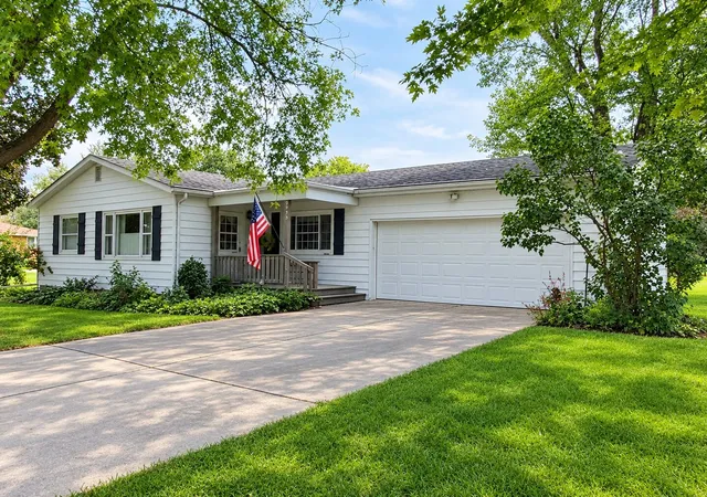 Photo 1 of Single family home for sale at 2893 E 777th Road, Utica, IL 61373 | MLS# 12768876 | Listing updated on 2026-10-02