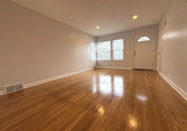 Photo 4 of Single family home for sale at 1023 32nd Avenue, Bellwood, IL 60104 | MLS# 12768896 | Listing updated on 2026-10-03