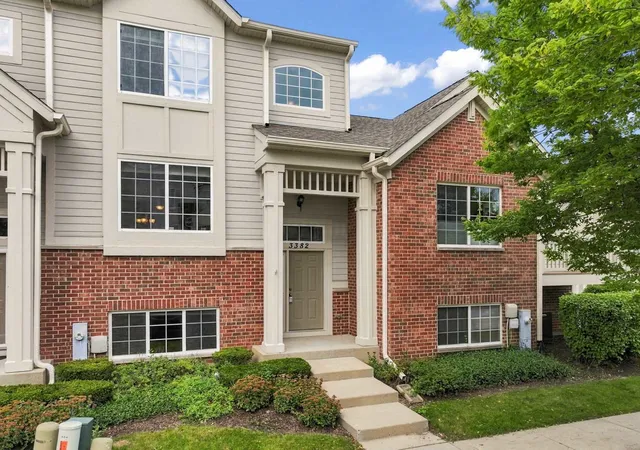 Photo 1 of Townhouse for sale at 3382 Cameron Dr, Elgin, IL 60124 | MLS# 12768899 | Listing updated on 2026-10-06