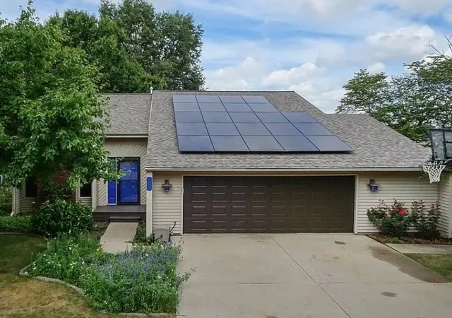 Single family home for sale at 105 Buttercup Way, Bloomington, IL 61704 | MLS# 12768900