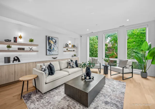 Listing Photo 5 - Condo for sale in building located at 2640 N Bosworth Ave, Chicago, IL 60614 - Unit #PHS