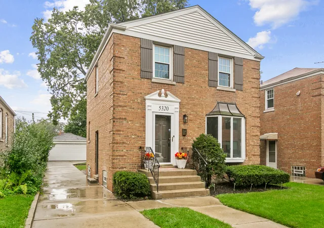 Photo 1 of Single family home for sale at 5320 S Oak Park Ave, Chicago, IL 60638 | MLS# 12768926 | Listing updated on 2026-10-14