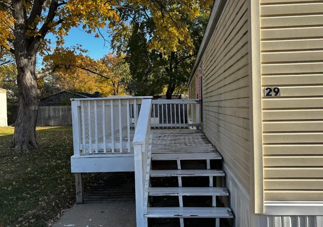 Photo 3 of Manufactured home for sale at 29 Pulaski St, Mahomet, IL 61853 | MLS# 12768948 | Listing updated on 2026-09-30