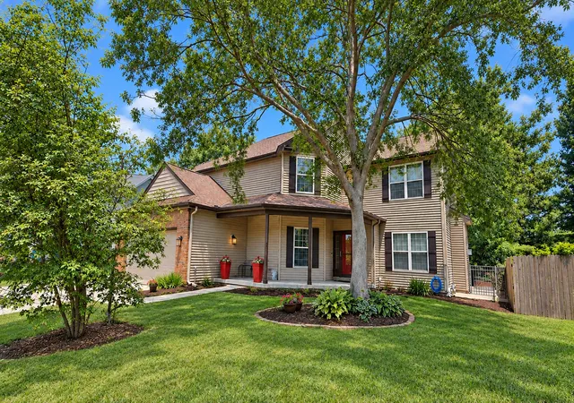Photo 1 of Single family home for sale at 2702 Springhill Ln, Champaign, IL 61822 | MLS# 12768964 | Listing updated on 2026-09-30