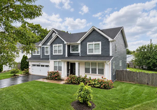 Photo 2 of Single family home for sale at 408 Pinehurst Ct, Gurnee, IL 60031 | MLS# 12768974 | Listing updated on 2026-09-24