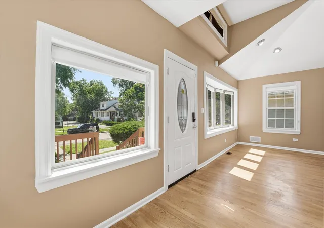 Photo 4 of Single family home for sale at 1426 S 18th Avenue, Maywood, IL 60153 | MLS# 12769015 | Listing updated on 2026-09-30