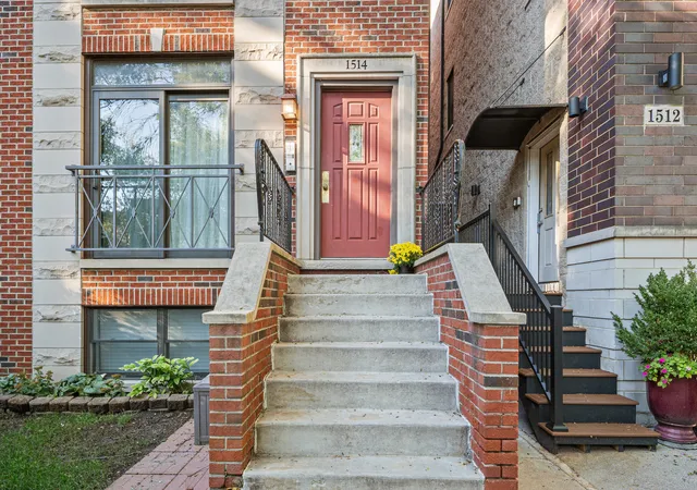 Photo 3 of Condo for sale at 1514 W Victoria St #3, Chicago, IL 60660 | MLS# 12769022 | Listing updated on 2026-10-07