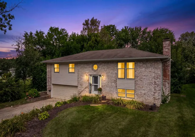 Photo 1 of Single family home for sale at 808 South Rd, Lisle, IL 60532 | MLS# 12769031 | Listing updated on 2026-09-24