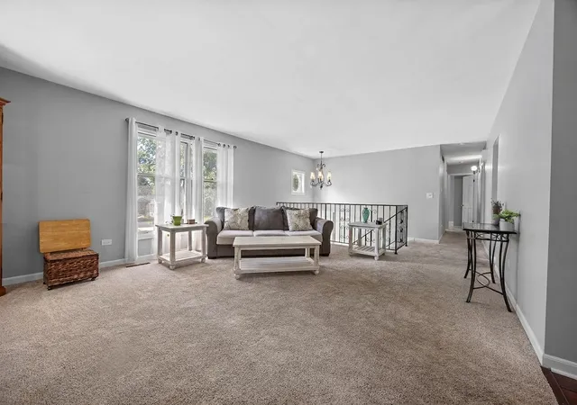 Photo 4 of Single family home for sale at 808 South Rd, Lisle, IL 60532 | MLS# 12769031 | Listing updated on 2026-09-24