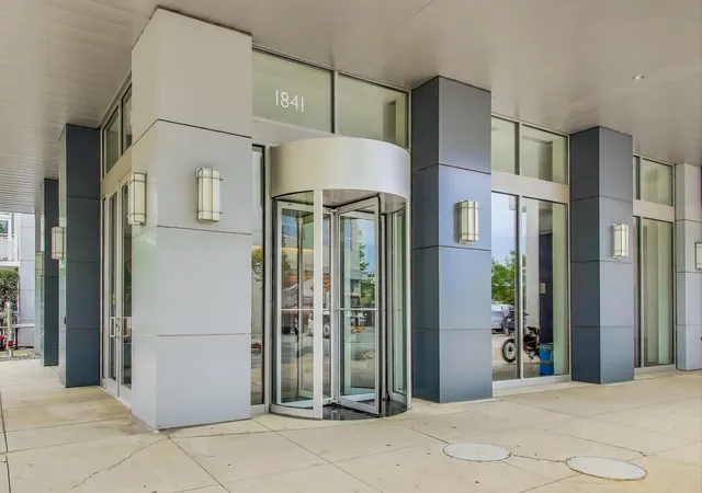 Photo 3 of Condo for sale at 1841 S Calumet Ave #2105, Chicago, IL 60616 | MLS# 12769034 | Listing updated on 2026-09-25