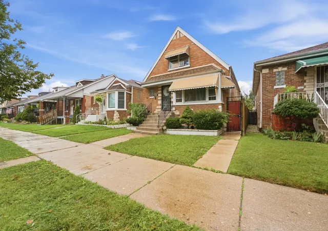 Photo 2 of Single family home for sale at 2705 N Menard Ave, Chicago, IL 60639 | MLS# 12769040 | Listing updated on 2026-09-24