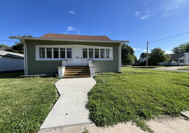 Photo 1 of Single family home for sale at 112 E South St, Granville, IL 61326 | MLS# 12769048 | Listing updated on 2026-09-30