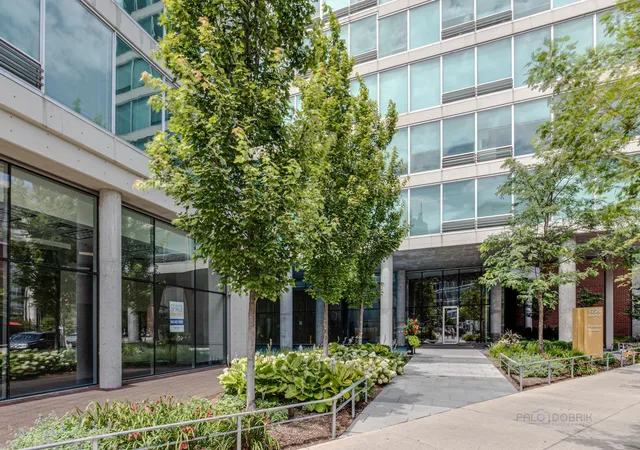 Photo 2 of Condo for sale at 1720 Maple Ave #1360, Evanston, IL 60201 | MLS# 12769140 | Listing updated on 2026-09-24