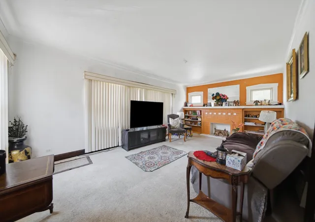 Photo 3 of Single family home for sale at 1225 S 16th Avenue, Maywood, IL 60153 | MLS# 12769163 | Listing updated on 2026-09-30