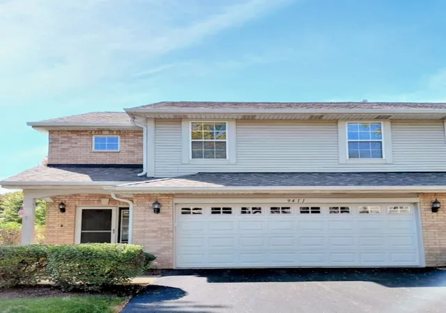 Photo 1 of Townhouse for sale at 9411 Fountain Point Cir, Darien, IL 60561 | MLS# 12769192 | Listing updated on 2026-10-07