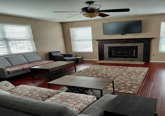 Photo 2 of Townhouse for sale at 9411 Fountain Point Cir, Darien, IL 60561 | MLS# 12769192 | Listing updated on 2026-09-26