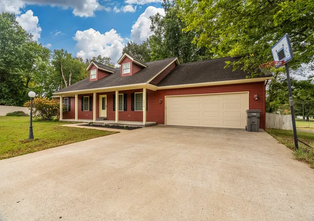 Photo 26 of Single family home for sale at 1112 Line Dr, Carterville, IL 62918 | MLS# 12769196 | Listing updated on 2026-10-18