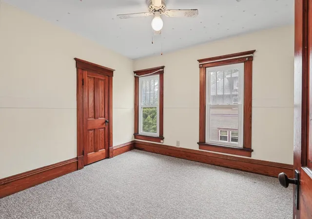 Photo 4 of Single family home for sale at 311 E Pells St, Paxton, IL 60957 | MLS# 12769221 | Listing updated on 2026-10-01