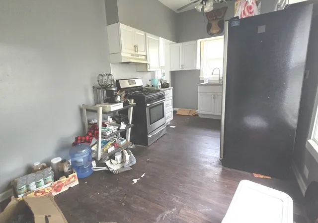 Photo 3 of Single family home for sale at 5460 W Fulton St, Chicago, IL 60644 | MLS# 12769236 | Listing updated on 2026-09-30