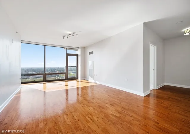 Photo 1 of Condo for sale at 100 E 14th Street #3109, Chicago, IL 60605 | MLS# 12769250 | Listing updated on 2026-09-25