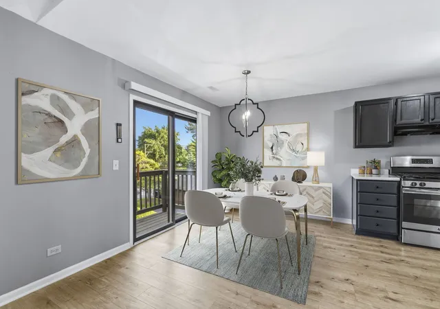 Listing Photo 5 - Condo for sale in building located at 1820 W Highland Ave, Elgin, IL 60123 - Unit #D