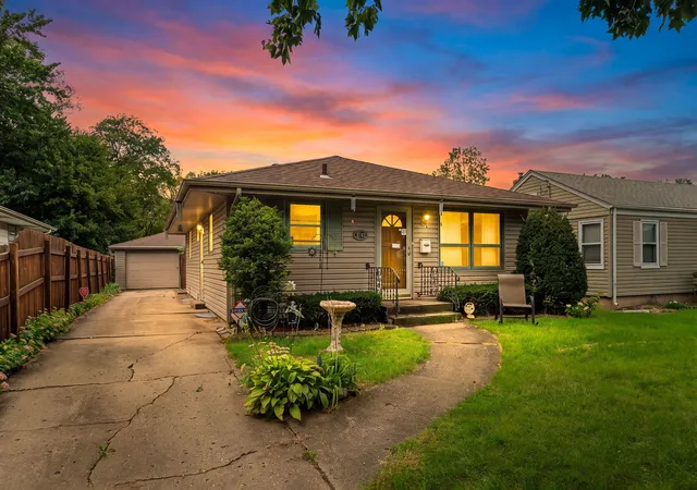 Photo 1 of Sale Pending at 3042 Huffman Blvd, Rockford, IL 61103 | MLS# 12769261 | Listing updated on 2026-09-27