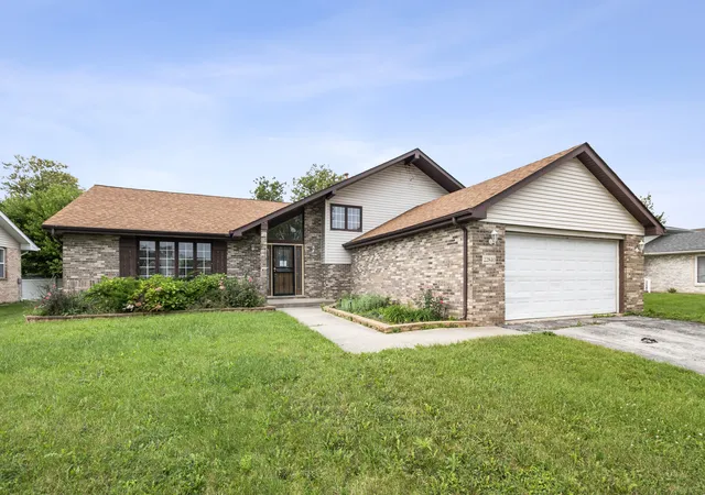 Photo 23 of Single family home for sale at 22840 Lawndale Ave, Richton Park, IL 60471 | MLS# 12769269 | Listing updated on 2026-10-07