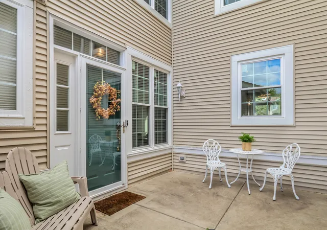 Photo 1 of Townhouse for sale at 2287 W Bentley Ln, Round Lake, IL 60073 | MLS# 12769274 | Listing updated on 2026-10-03