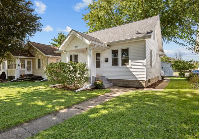 Photo 1 of Sale Pending at 2321 30th Street, Moline, IL 61265 | MLS# 12769278 | Listing updated on 2026-10-03