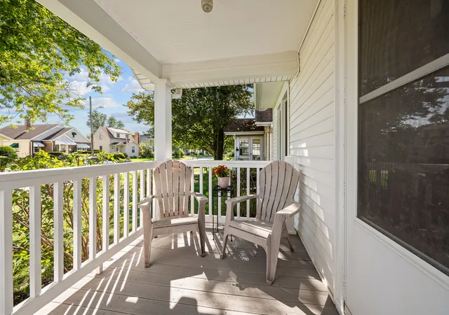 Photo 3 of Sale Pending at 2321 30th Street, Moline, IL 61265 | MLS# 12769278 | Listing updated on 2026-10-03