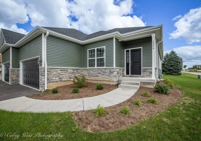 Photo 2 of Multi family home for sale at 2206 Maggie Ln, Sycamore, IL 60178 | MLS# 12769296 | Listing updated on 2026-09-29