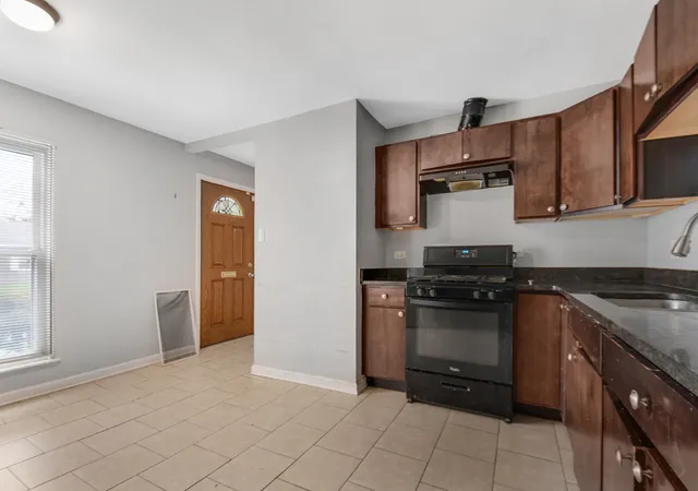 Photo 4 of Single family home for sale at 22148 E Churchill Dr, Richton Park, IL 60471 | MLS# 12769319 | Listing updated on 2026-10-02