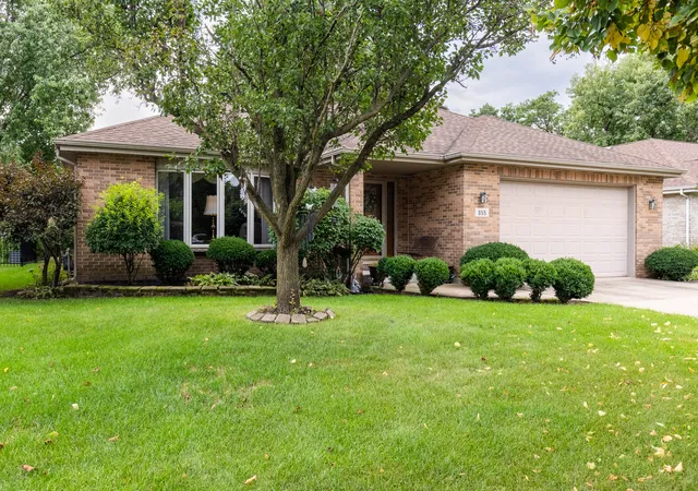 Photo 1 of Single family home for sale at 855 63rd Street, La Grange Highlands, IL 60525 | MLS# 12769325 | Listing updated on 2026-10-05